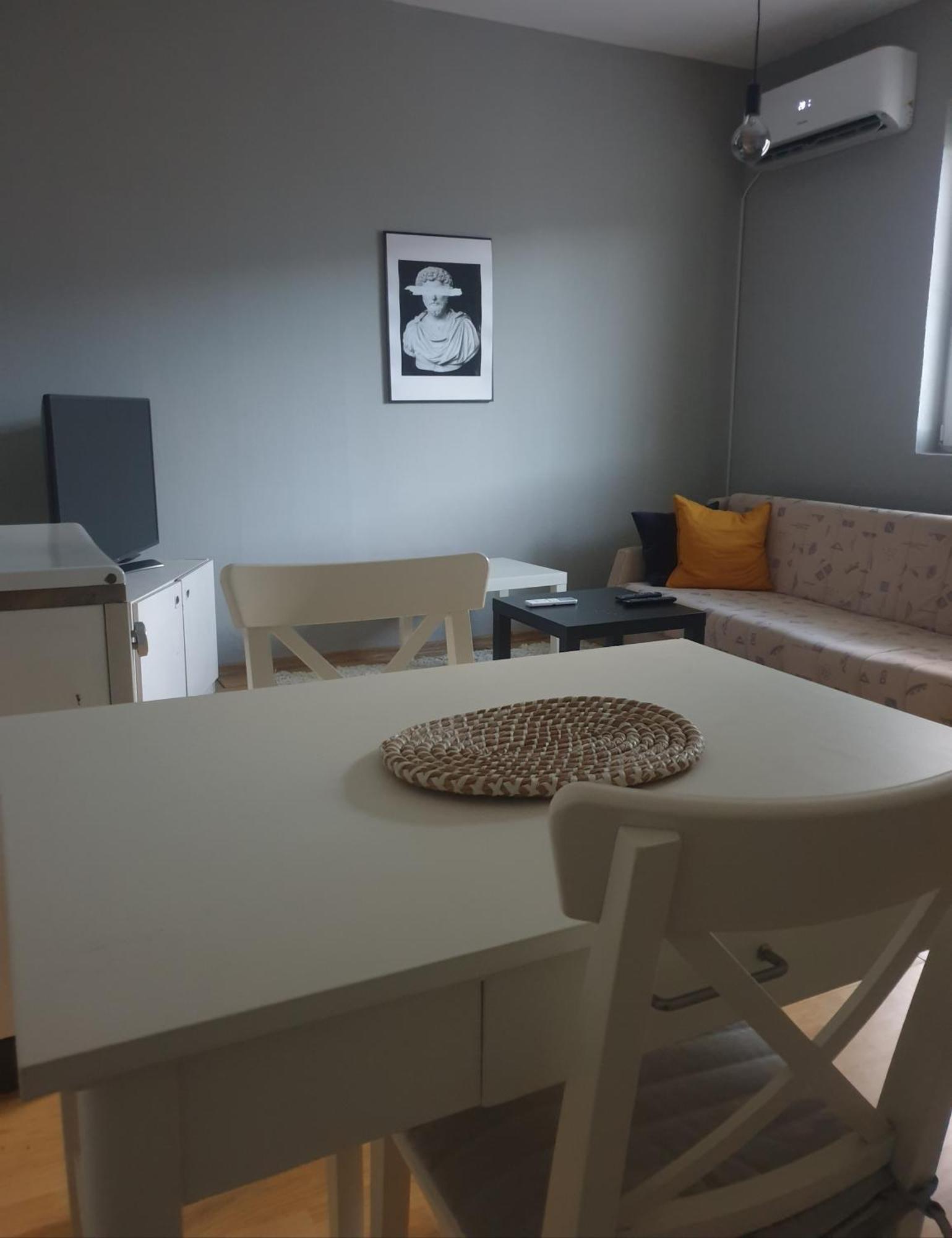 Novi Apartman 19 Foca Zewnętrze zdjęcie